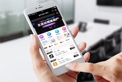 ��ɽ�������С����